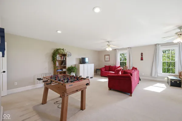 $695,000 | 8025 North County Road 500 East, Mooreland, IN 47360
