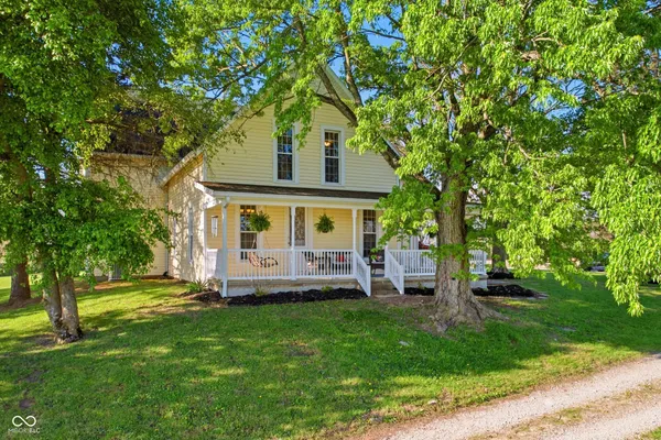 $695,000 | 8025 North County Road 500 East, Mooreland, IN 47360
