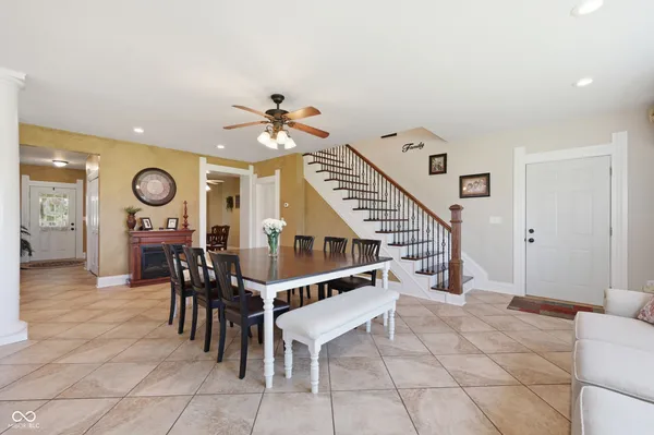 $695,000 | 8025 North County Road 500 East, Mooreland, IN 47360