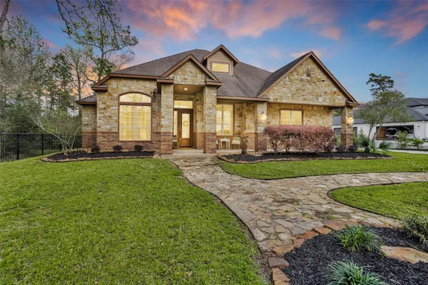 $895,000 | 27910 Hansons Court, Spring, TX 77386