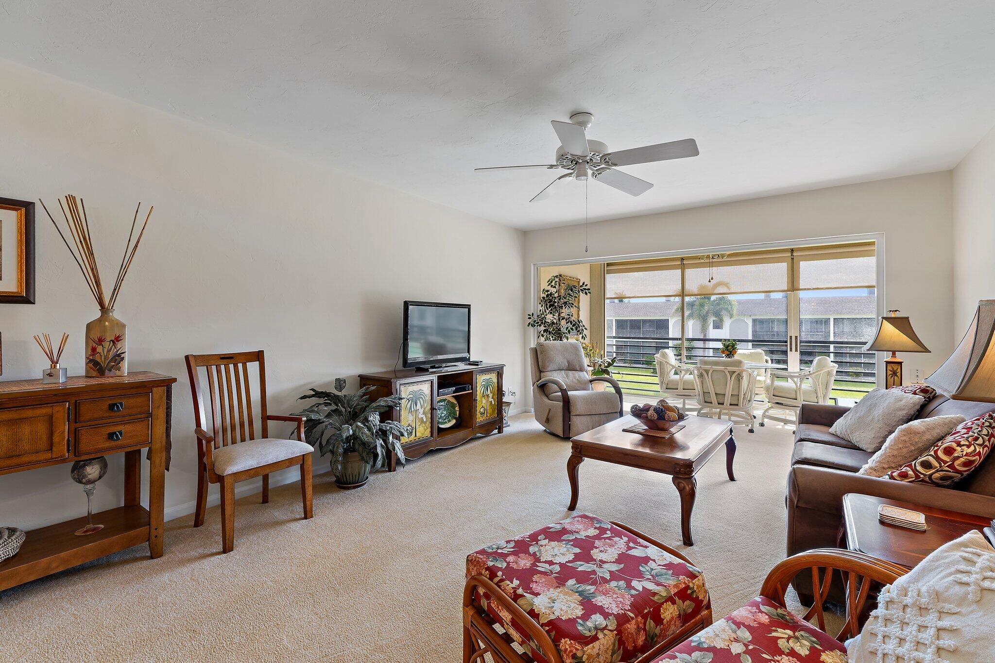 755 Saturn Street, Unit I 206 Jupiter, FL 33477 - Photo 10 of 26 012-755SaturnSt-i206-Jupiter-SMALL
