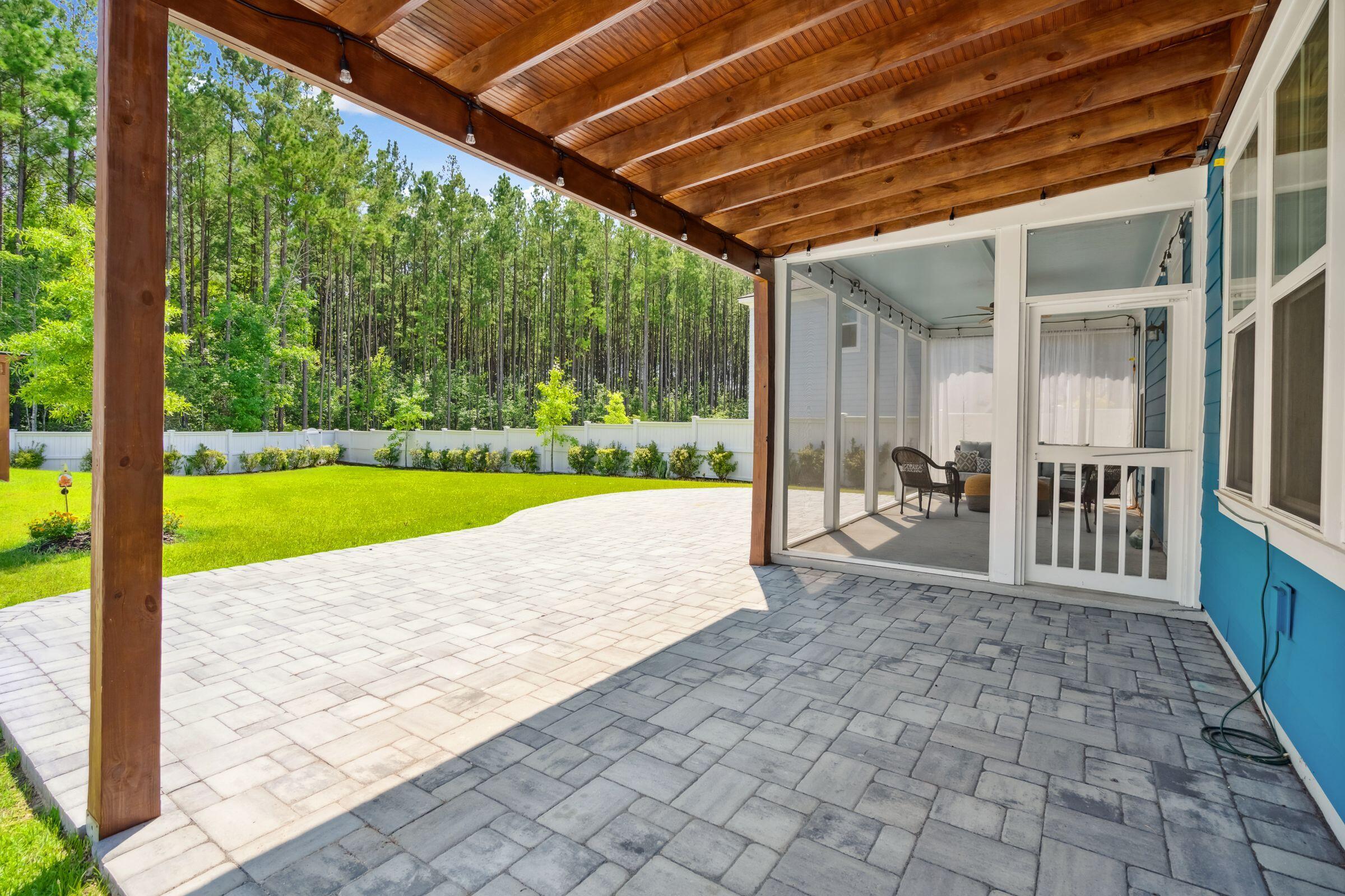 176 Clearblue Loop Summerville, SC 29486 - Photo 44 of 54 176Clearblue-KeenEyeMarketing-052