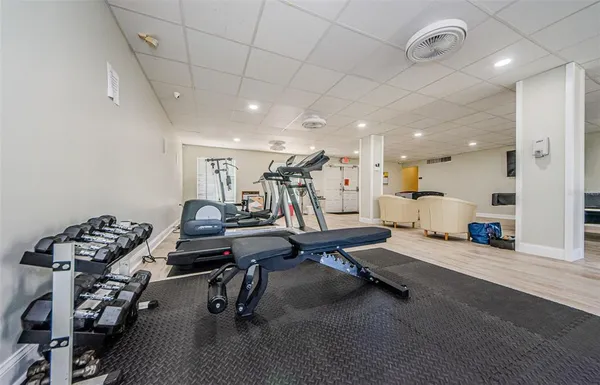 $1,795 | 2700 Bayshore Boulevard, Unit 2205, Dunedin, FL 34698