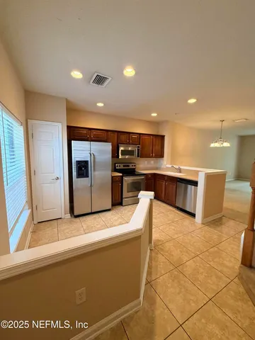 $219,000 | 8133 Summerside Circle, Jacksonville, FL 32256