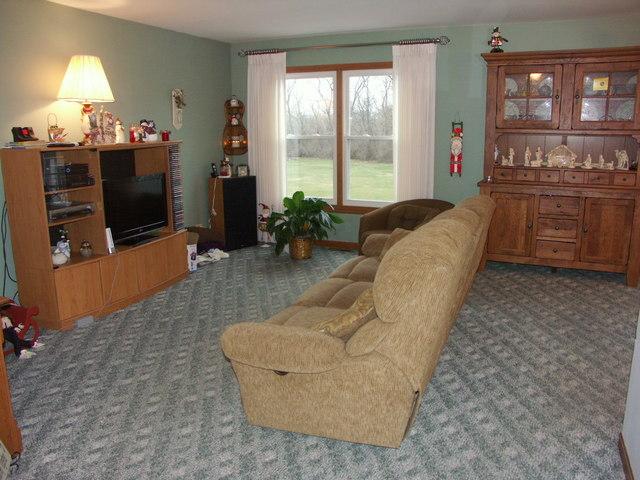 1078 North 2803rd Road Utica, IL 61373 - Photo 18 of 24