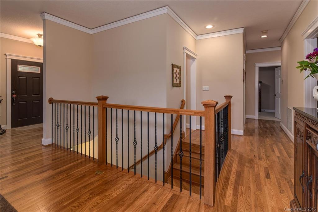 156 Pickens Road Weaverville, NC 28787 - Photo 9 of 24 Gallery Image 9