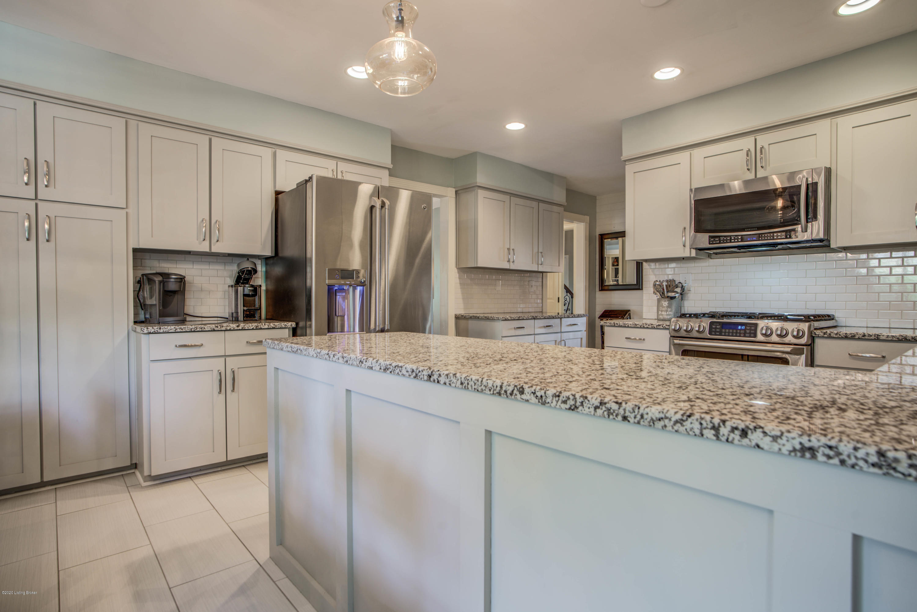 7206 Fox Harbor Road Prospect, KY 40059 - Photo 20 of 53 kitchen