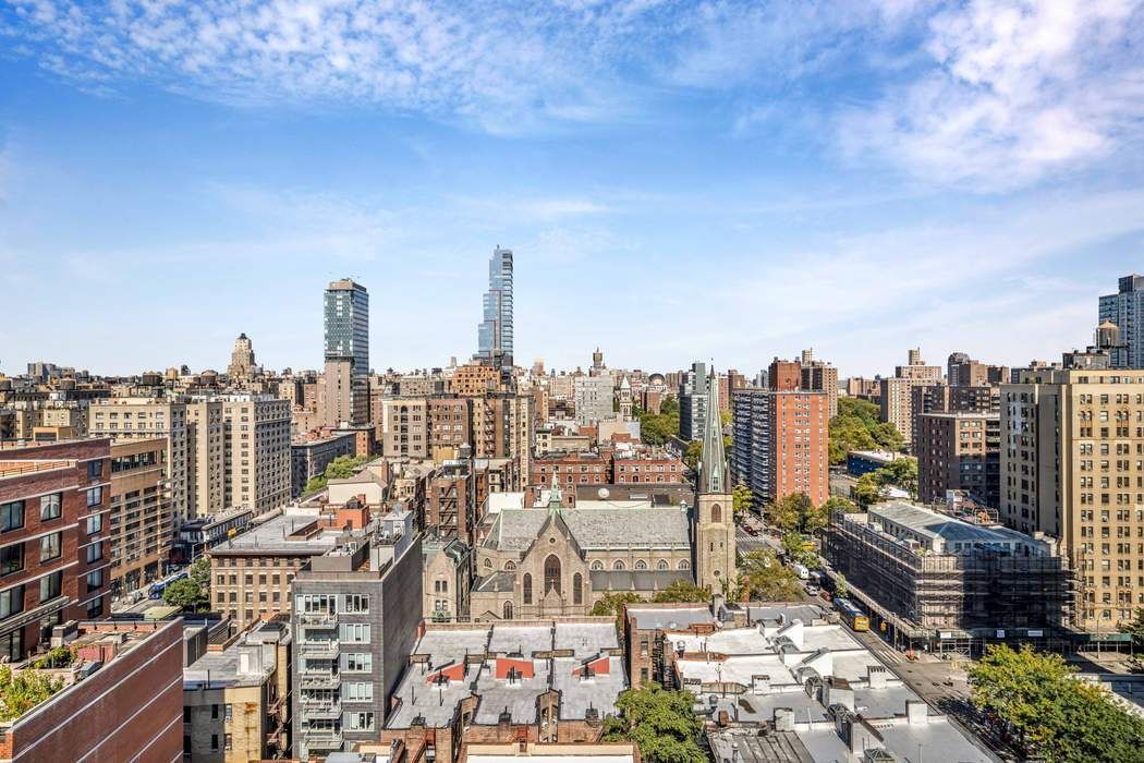 212 West 95th Street, Unit 17B Manhattan, NY 10025 - Photo 4 of 24 a view of city