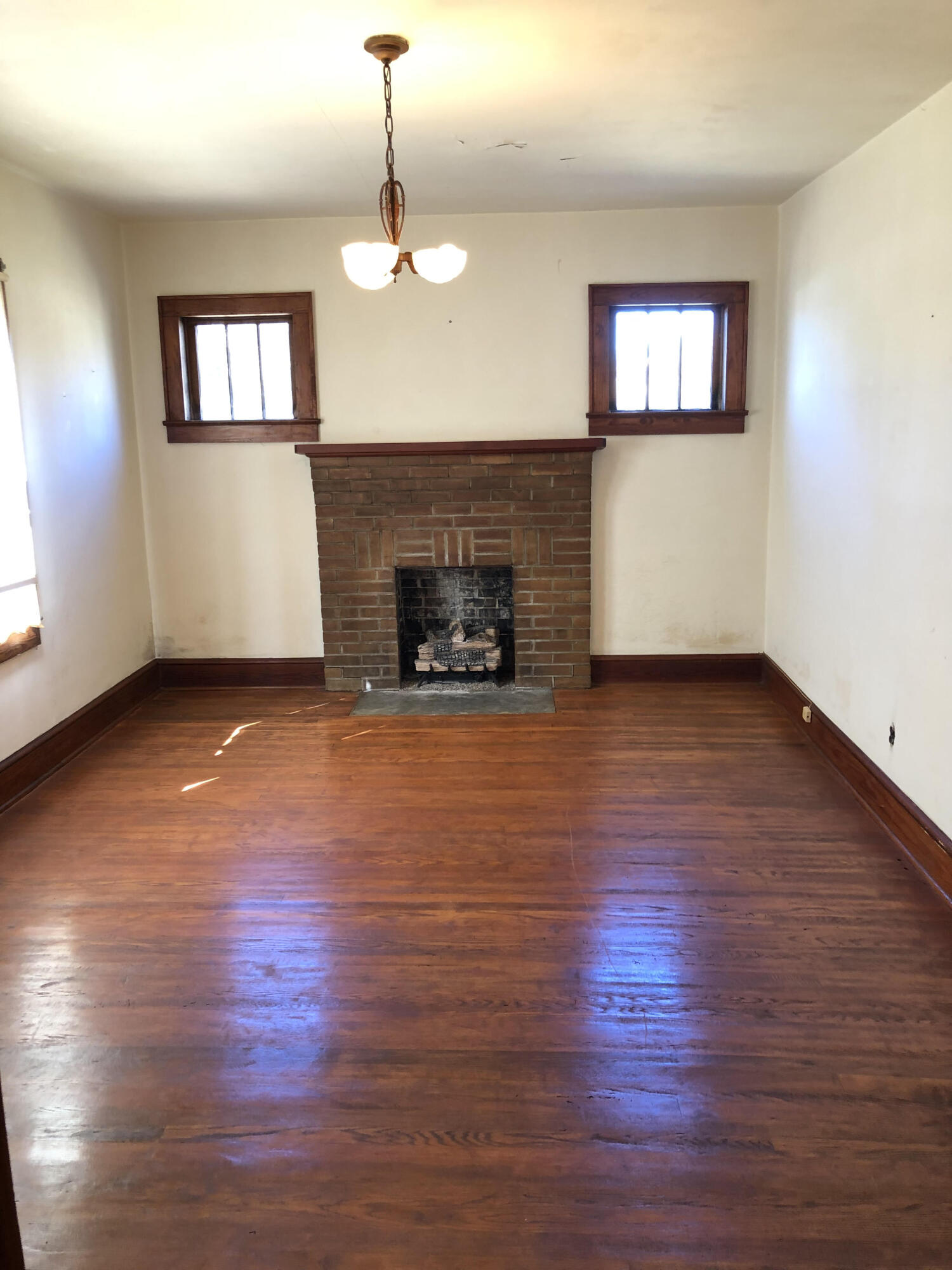 1765 Highway 93 Fall Branch, TN 37656 - Photo 29 of 60 Fireplace