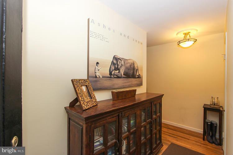 8329 Grubb Road, Unit G101 Silver Spring, MD 20910 - Photo 3 of 17 Interior (General)