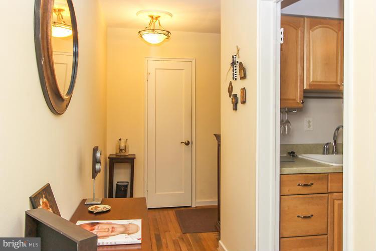 8329 Grubb Road, Unit G101 Silver Spring, MD 20910 - Photo 7 of 17 Interior (General)