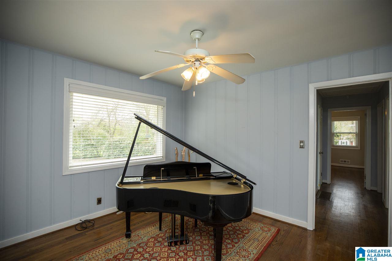 1301 Larry Lane Birmingham, AL 35213 - Photo 15 of 23
