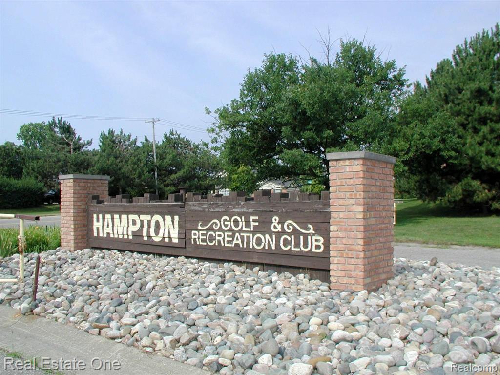 678 Highgate Mews, Unit 144 Rochester Hills, MI 48307 - Photo 25 of 26
