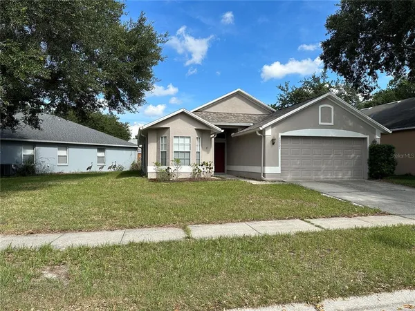$2,299 | 13701 Meadowpark Avenue, Orlando, FL 32826