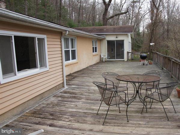 4033 Osborn Road Reisterstown, MD 21136 - Photo 4 of 47