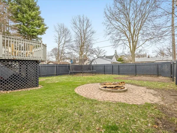 $185,000 | 207 Coronado Boulevard, Loves Park, IL 61111