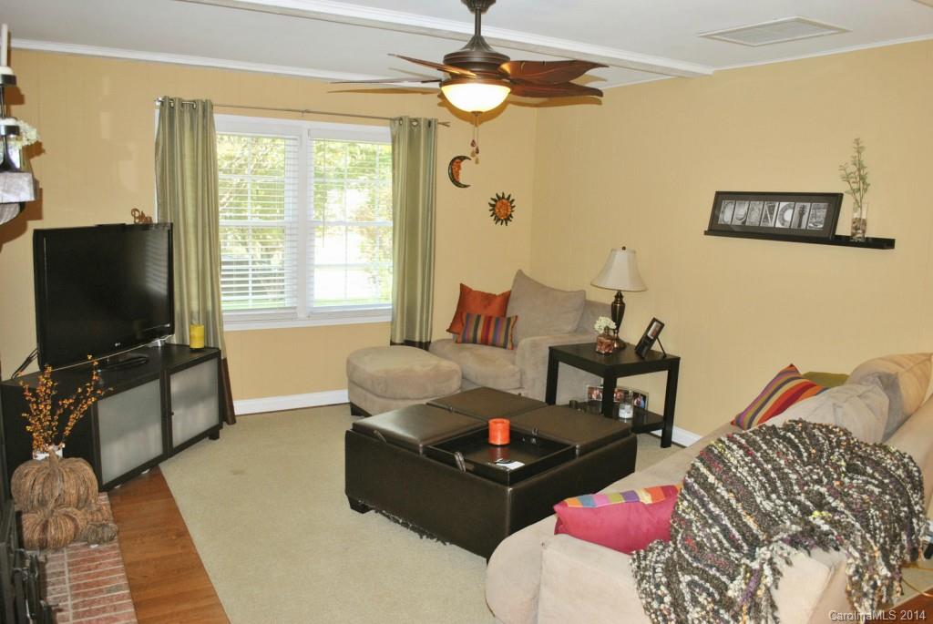 6313 Welford Road Charlotte, NC 28211 - Photo 11 of 24 Gallery Image 11