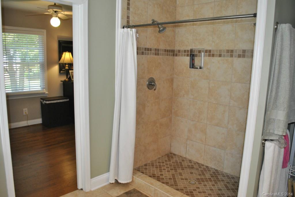 6313 Welford Road Charlotte, NC 28211 - Photo 18 of 24 Gallery Image 18