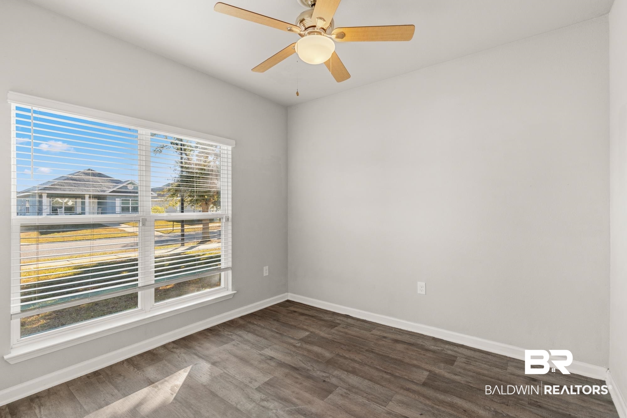 24007 Veranda Circle Elberta, AL 36530 - Photo 14 of 25 Bedroom 2