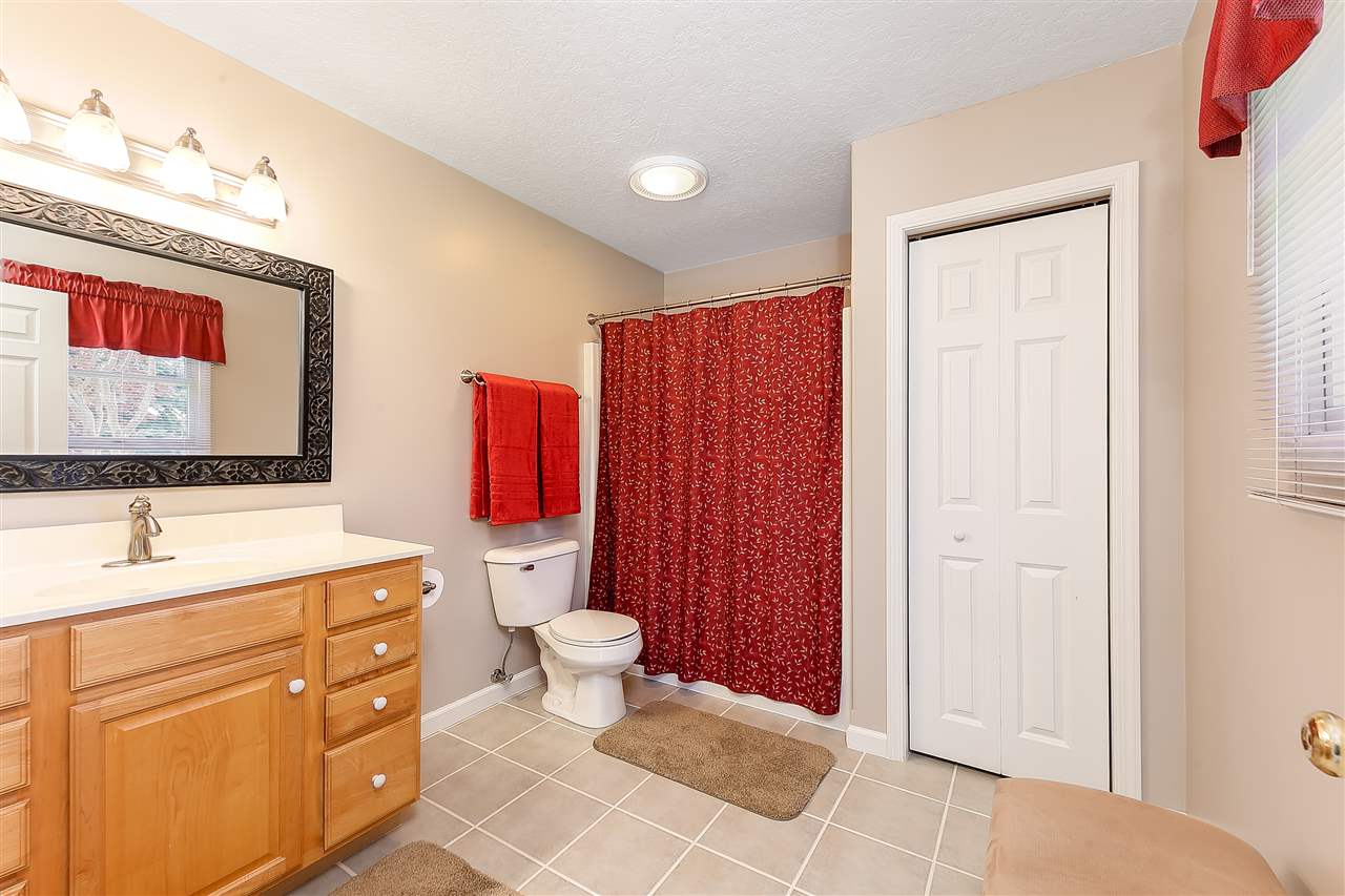 982 Strohm Road Traverse City, MI 49696 - Photo 18 of 43 1862779-17.JPG