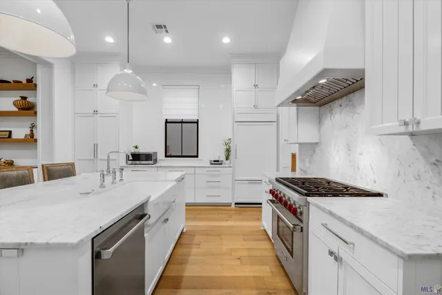 $959,000 | 5042 Mimosa Street, Baton Rouge, LA 70808