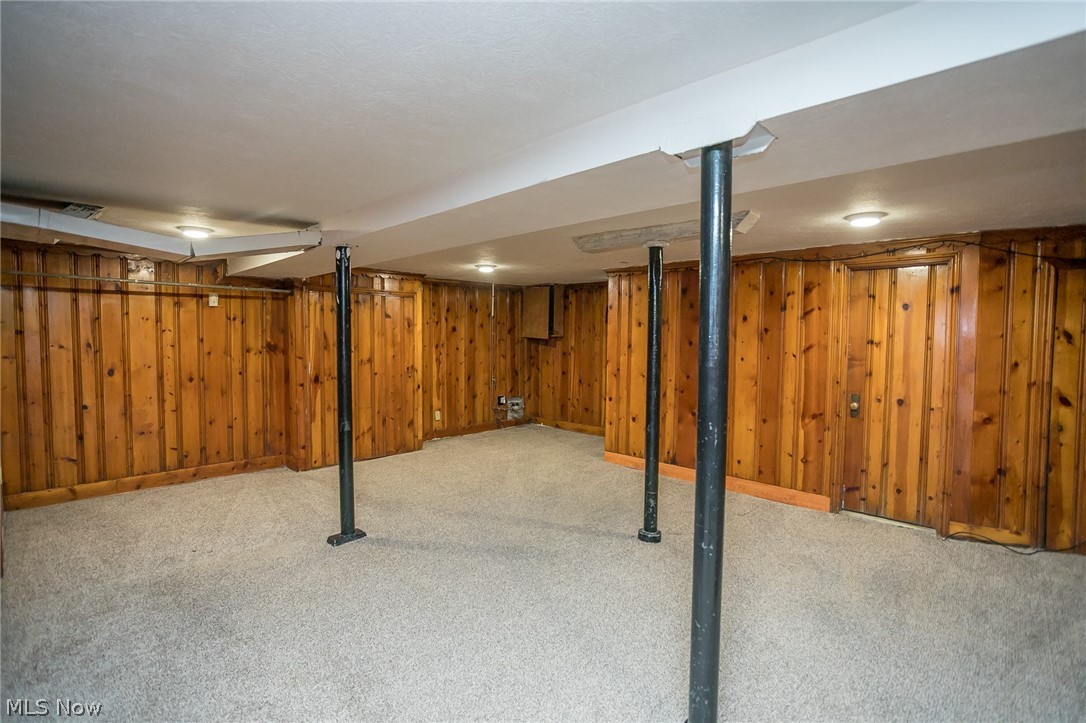 1019 Chalker Street Akron, OH 44310 - Photo 25 of 34 Gallery Image 25