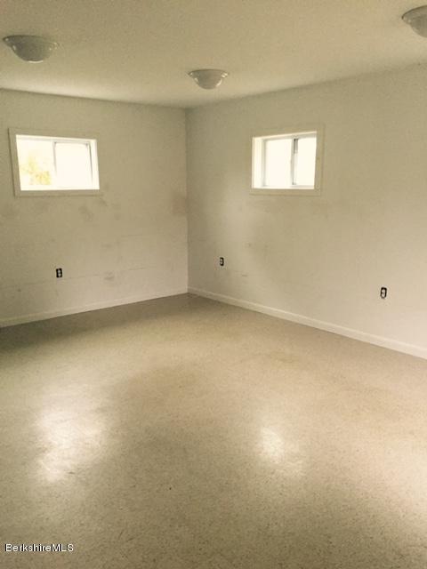 23 Bushey Road Pittsfield, MA 01201 - Photo 8 of 10 Bedroom 1