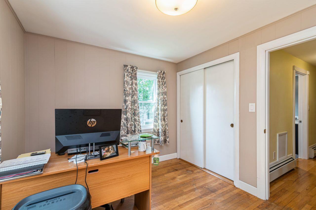 9 Roberts Street Biddeford, ME 04005 - Photo 34 of 35 26_9RobertsSt_2032_HiRes