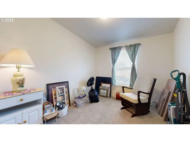 $324,900 | 160 Southeast Charity Loop, Irrigon, OR 97844