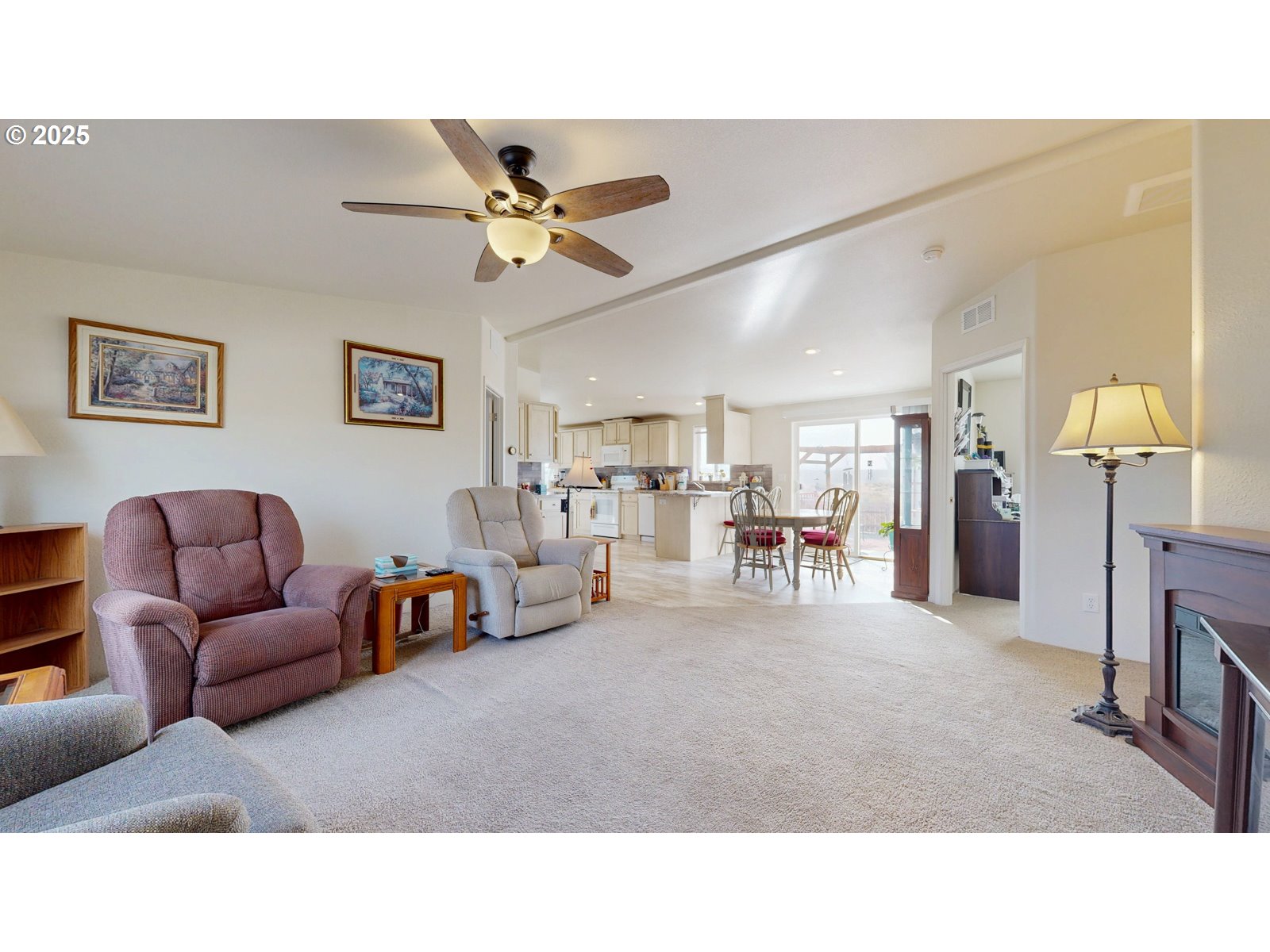 160 Southeast Charity Loop Irrigon, OR 97844 - Photo 5 of 31