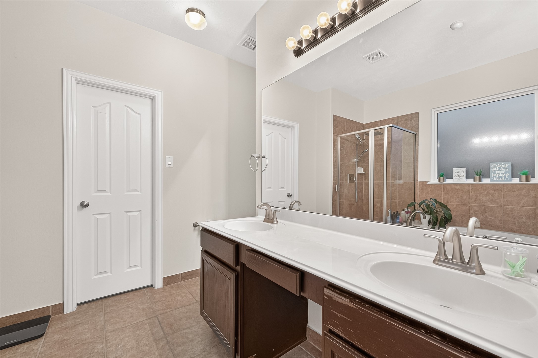 8127 Rudy Brook Way Spring, TX 77379 - Photo 33 of 44