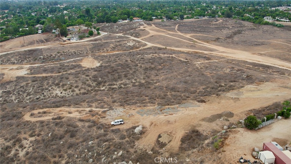 976 Highridge Street Riverside, CA 92506 - Photo 3 of 12 a view of a tennis court