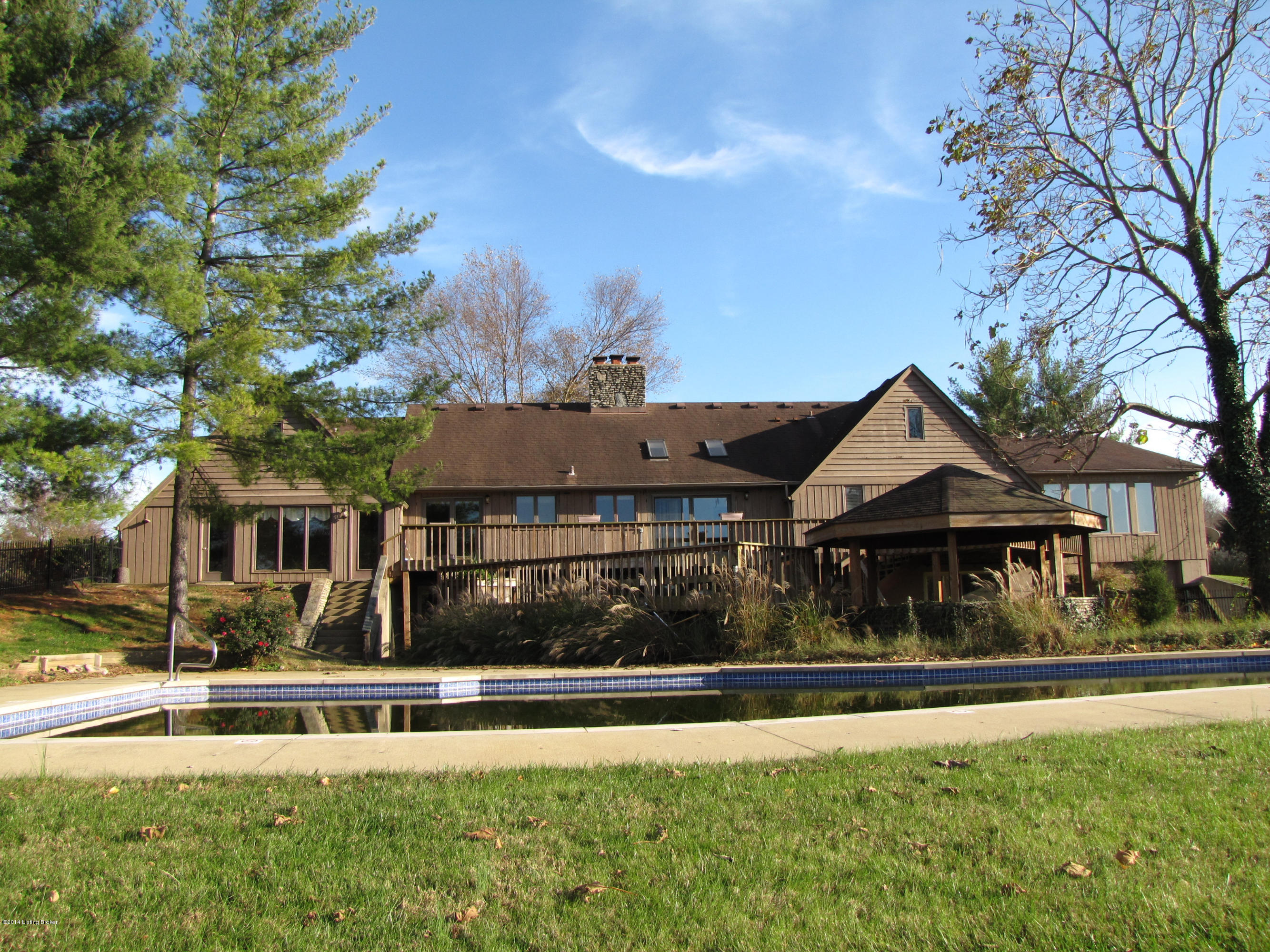 2104 Cardinal Harbour Road Prospect, KY 40059 - Photo 40 of 68 Homeowner’s Association provides community residents with access to the swimming pool, Club House for personal use for private parties, boat ramp/Launch, 80 acres of common area, basketball court, tennis courts; Horse Stables and boat storage available for community residents for a low additional low fee