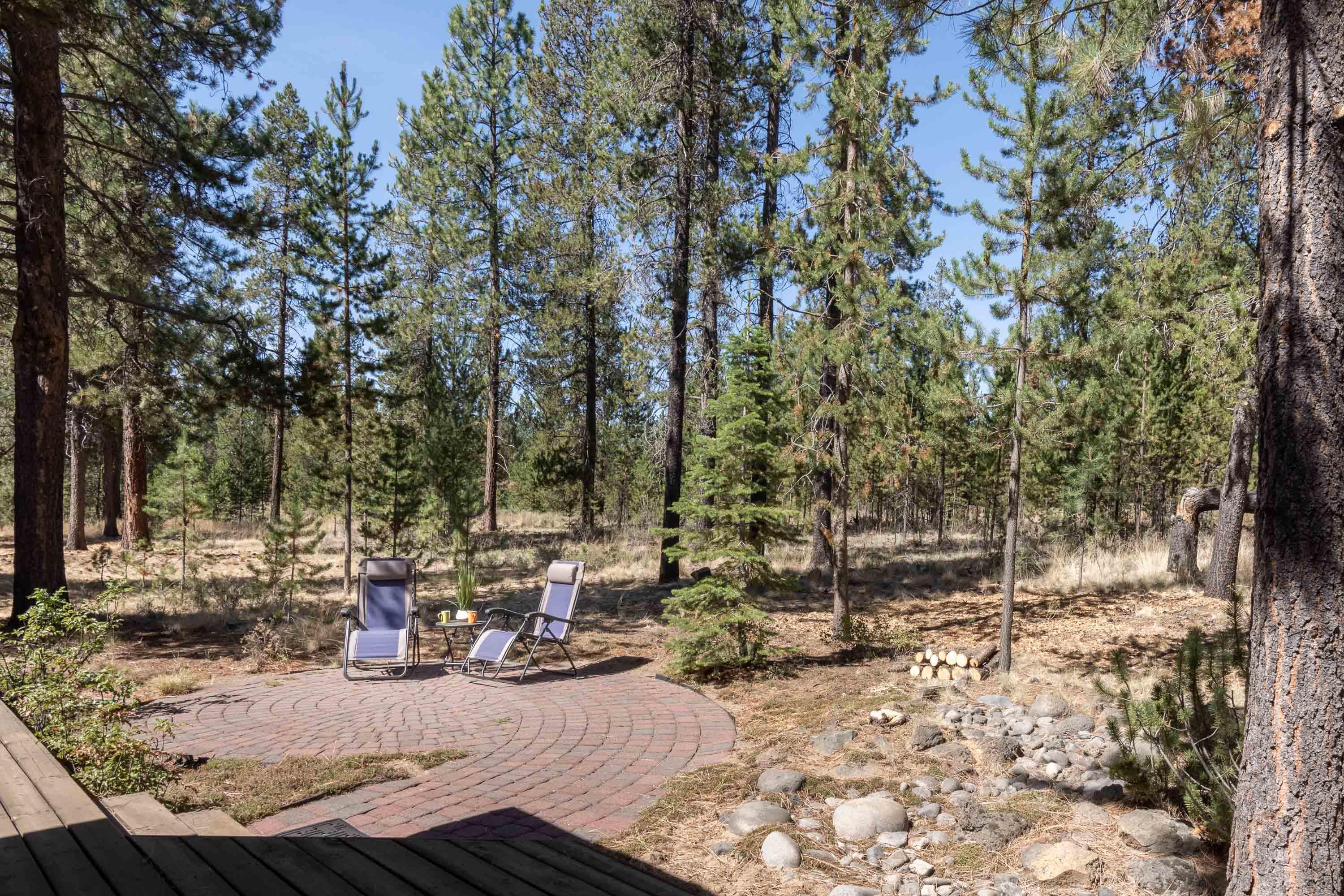 18206 Oregon Loop Sunriver, OR 97707 - Photo 29 of 30 34 Oregon Loop-24