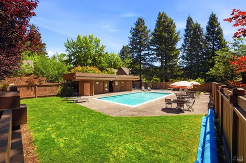 $549,000 | 3306 Parker Hill Road, Santa Rosa, CA 95404