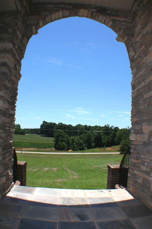 146 Prison Camp Road Campobello, SC 29322 - Photo 2 of 25