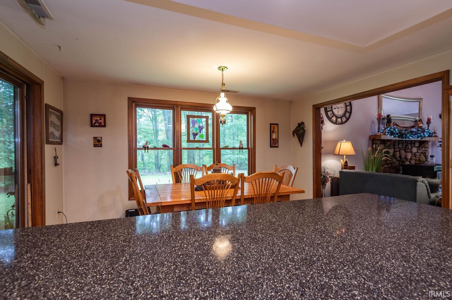 3865 East Dora Road Bloomington, IN 47408 - Photo 8 of 36 Gallery Image 8