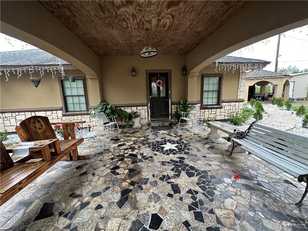 1513 North View Lane Mission, TX 78573 - Photo 3 of 24