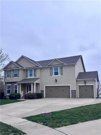 $525,000 | 21741 Summer Street, Spring Hill, KS 66083