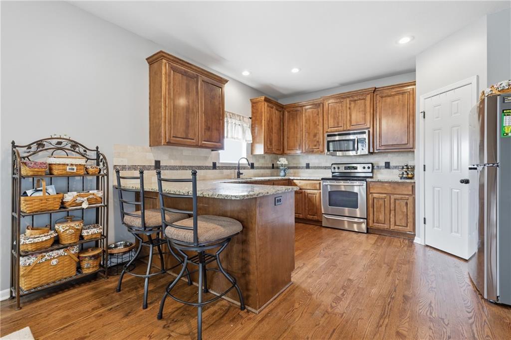 21741 Summer Street Spring Hill, KS 66083 - Photo 6 of 28