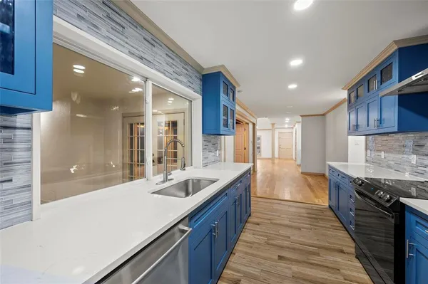 $392,500 | 4125 Hawthorn Lane, Fort Worth, TX 76137