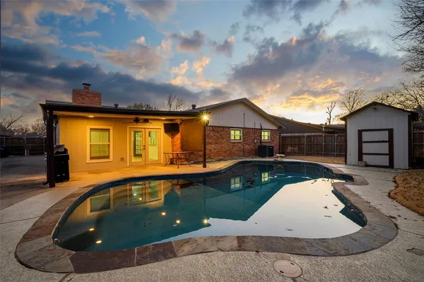 $392,500 | 4125 Hawthorn Lane, Fort Worth, TX 76137