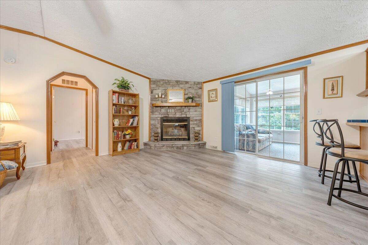2684 Mountain Valley Road Vinton, VA 24179 - Photo 8 of 77 006-MIB06919
