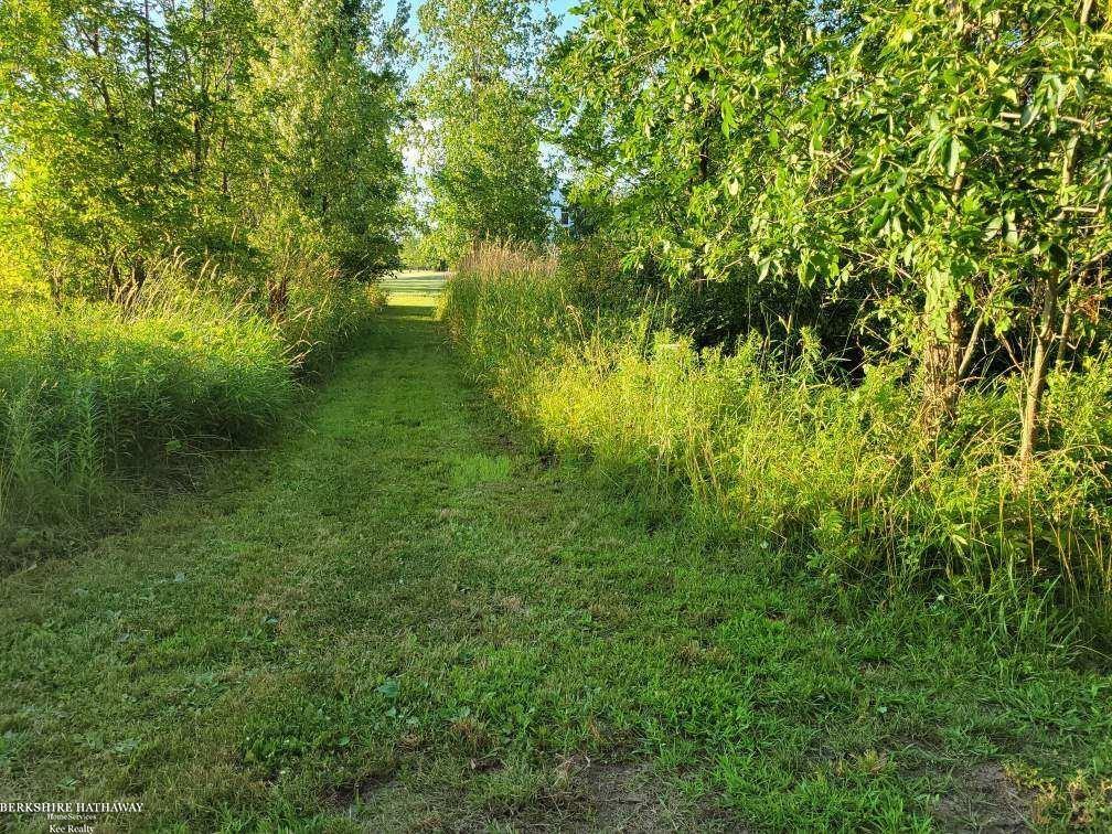 21240 Pratt Road Armada, MI 48005 - Photo 5 of 42 Recreational Trails Too!
