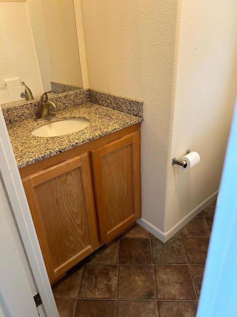 930 Rosedale Avenue, Unit 37 Capitola, CA 95010 - Photo 8 of 10 Gallery Image 8