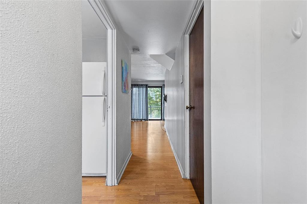 3719 Allendale Circle Pittsburgh, PA 15204 - Photo 6 of 29