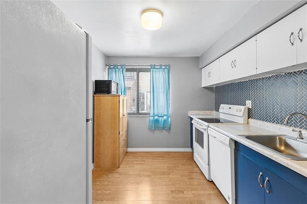 3719 Allendale Circle Pittsburgh, PA 15204 - Photo 7 of 29