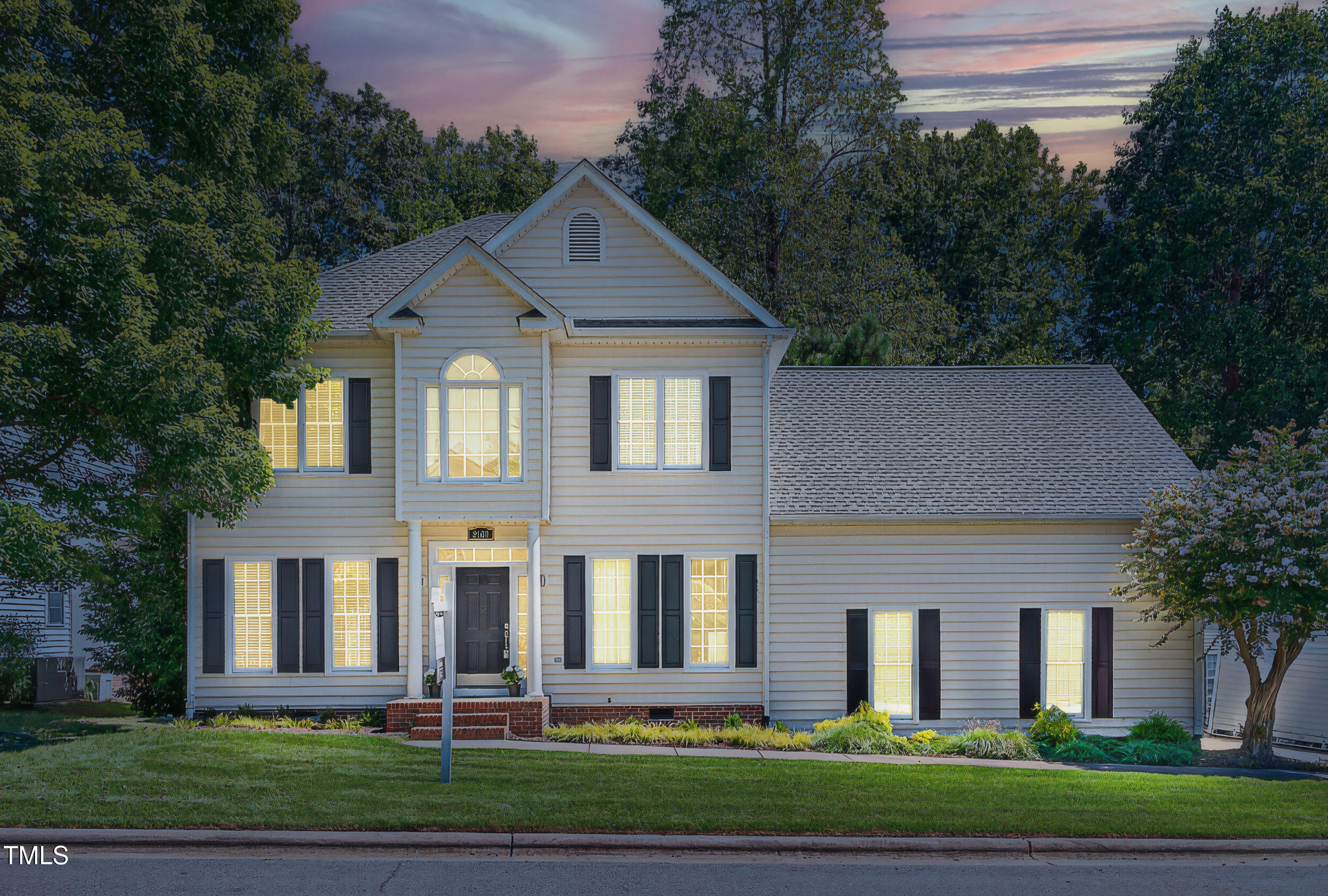 8600 Clivedon Drive Raleigh, NC 27615 - Photo 1 of 38 1_027_dsc03449-edit-edit-gigapixel-stand
