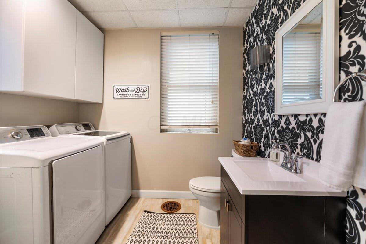 1062 Bryden Road Columbus, OH 43205 - Photo 31 of 68 27-Laundry_Bath-1062 Bryden Rd -47