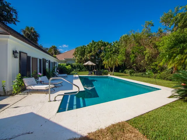 $13,000 | 100 River Oak Lane, Indian River Shores, FL 32963